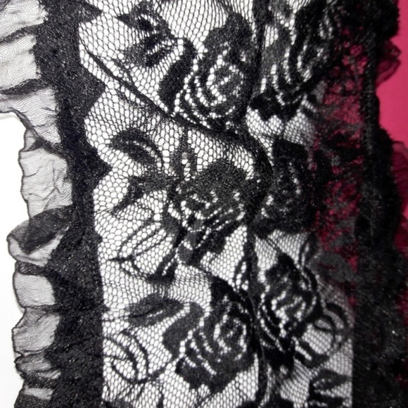 Black Ruffle Rose Lace Bodysuit XS - Picture 6 of 6